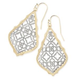 KENDRA SCOTT Addie Gold Drop Earrings